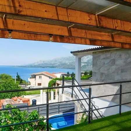 Stunning In With Kitchen Apartment Rovanjska